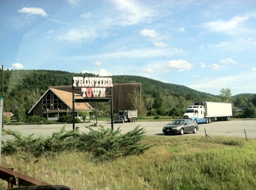 finally got to see where frontier town once stood..i could have cried i was that excited to see it